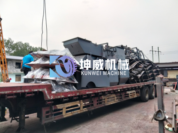 大傾角皮帶輸送機